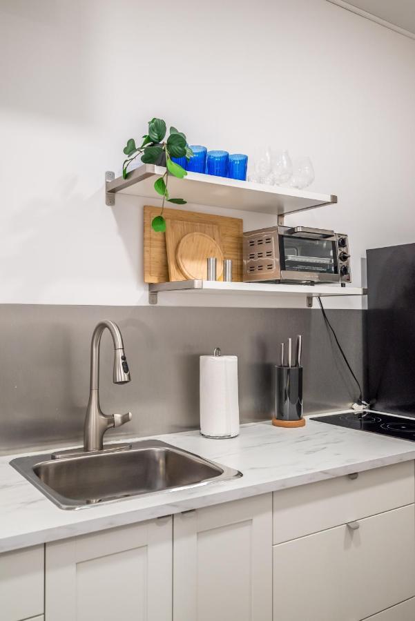 Spacious Newly Renovated 1 Bedroom Suite Halifax Exterior photo